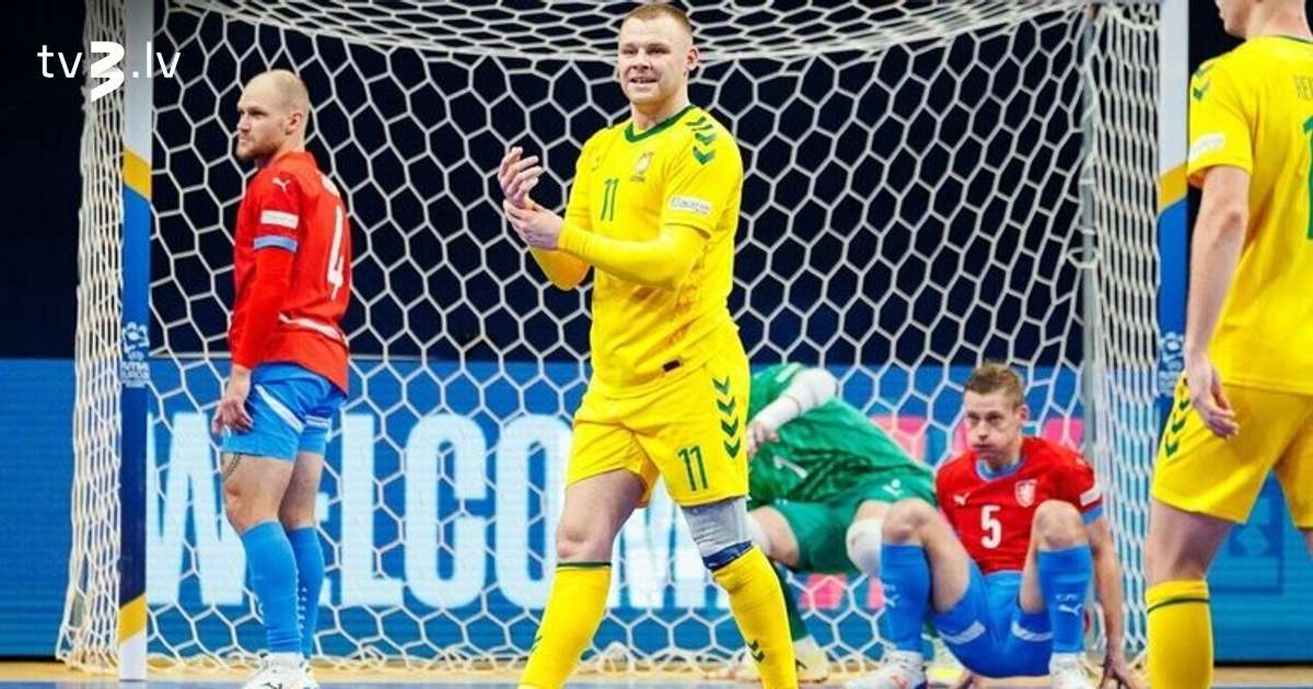Lietuvas telpu futbola izlase EČ pirmajā mačā izlaiž pārsvaru un cīnās neizšķirti ar Čehiju