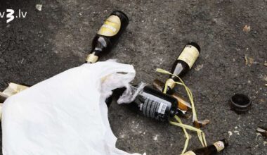 Nīderlandes policija Jaungadā saskaras ar nepieredzētu vardarbību