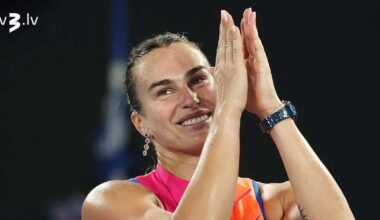 Sabaļenka pārliecinoši ceturto gadu pēc kārtas iesoļo “Australian Open” finālā