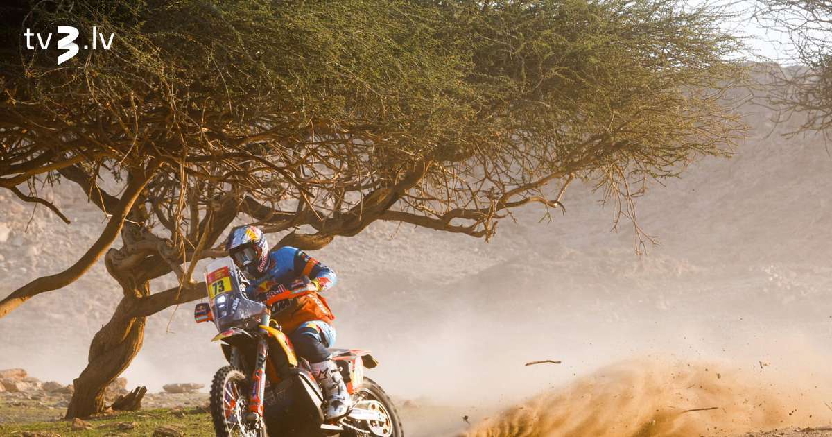 Spānis Kanets ar uzvaru debitē rallijreidā “Dakara” motociklu klasē