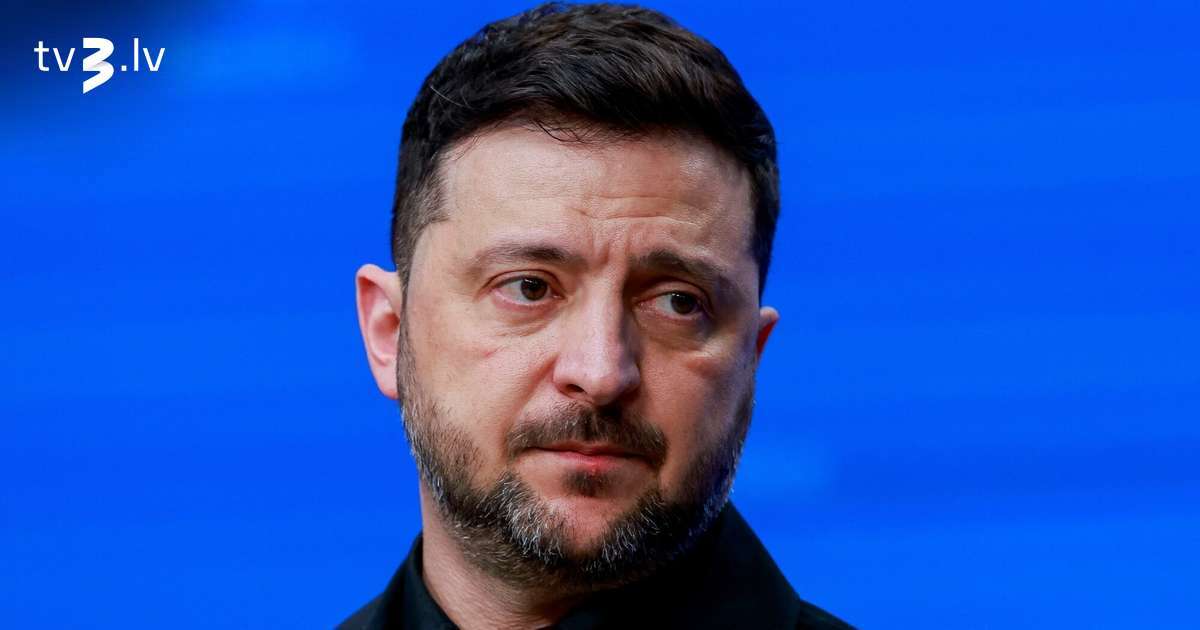 Ukrainai trūkst raķešu pretgaisa aizsardzībai, norāda Zelenskis