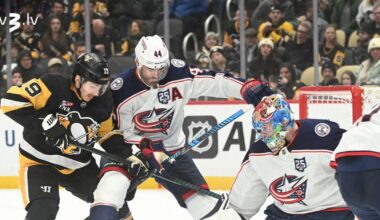 VIDEO: Latvijas vārtsargu duelī Merzļikins bullīšos pārspēj Šilovu un tiek atzīts par spēles trešo zvaigzni - tv3.lv