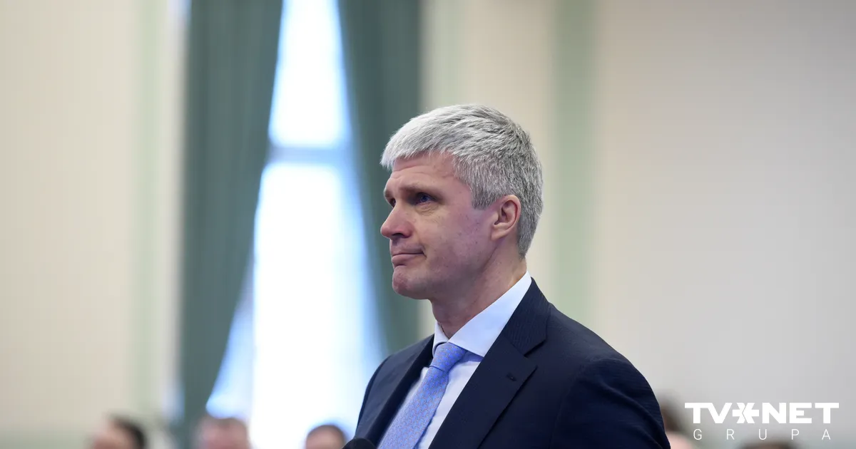 Bartaševičs paziņo, ka "nekur neaizes"