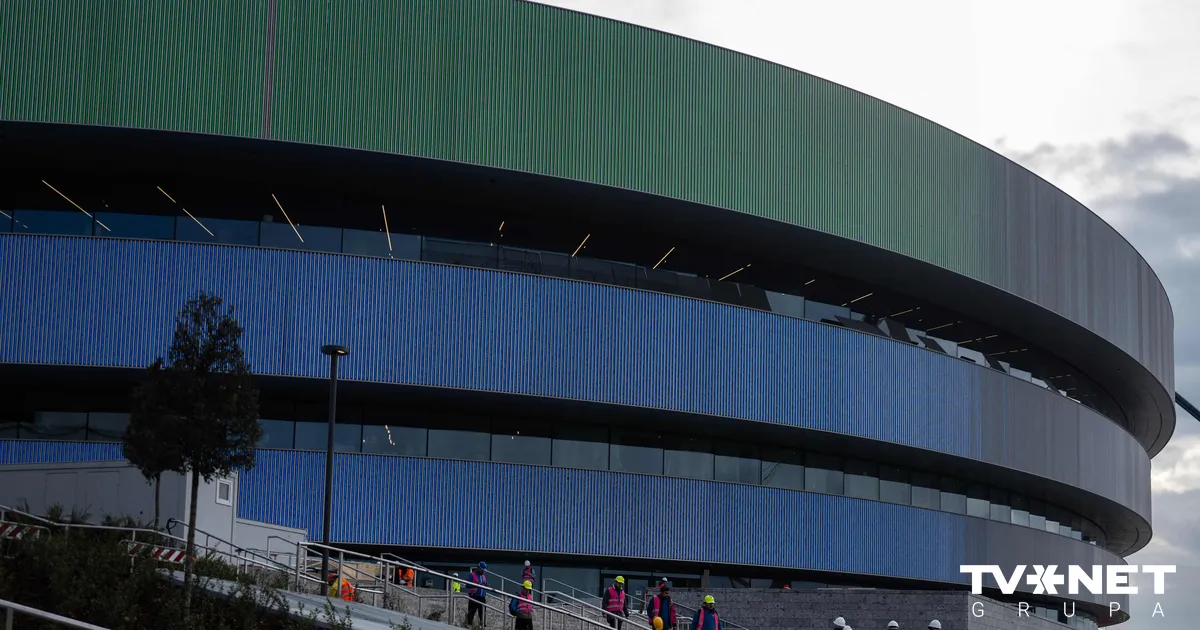 "Vai mums ir darbi, kas jāpaveic? Jā..." Olimpiskā hokeja arēna vēl nav gatava