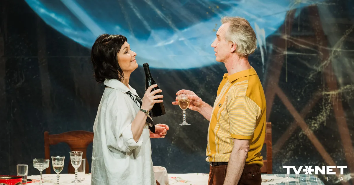 RECENZIJA ⟩ Māja var mainīties, bet cilvēks ne! Gata Šmita "Milzis" Dailes teātrī - Sejas.lv