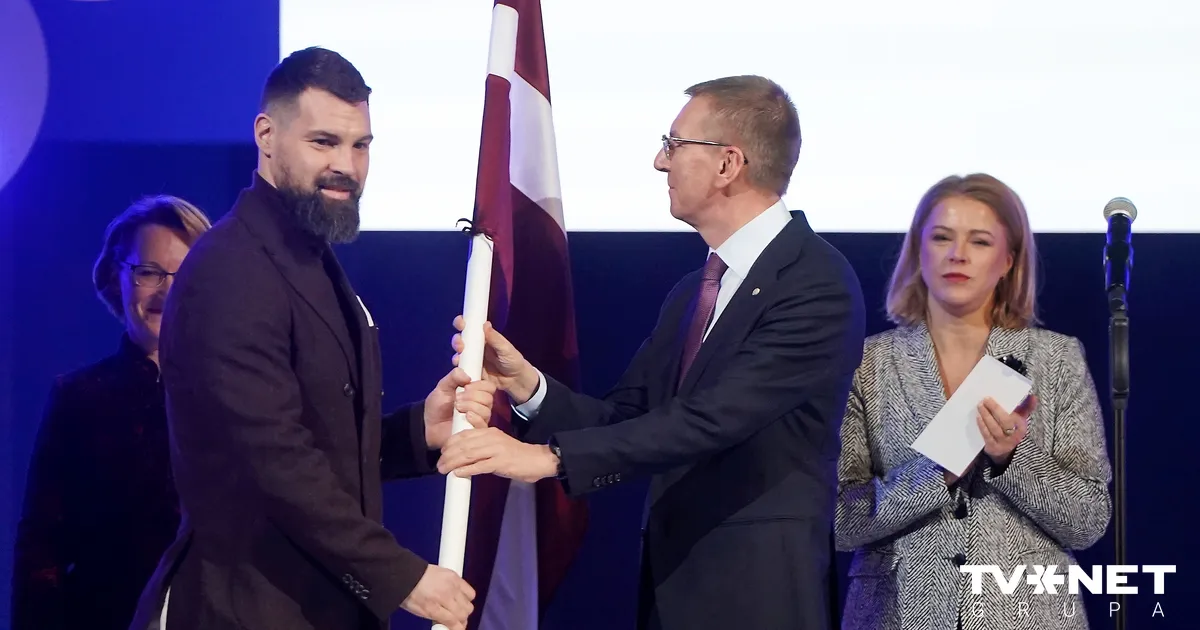 Ar Daugaviņu priekšgalā sportisti demonstrēs tērpus olimpiskajām spēlēm