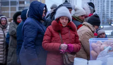 “Visi ir šokā!" -23 grādu salā tūkstošiem iedzīvotāji Ukrainā paliek bez siltuma un ūdens - Jauns.lv