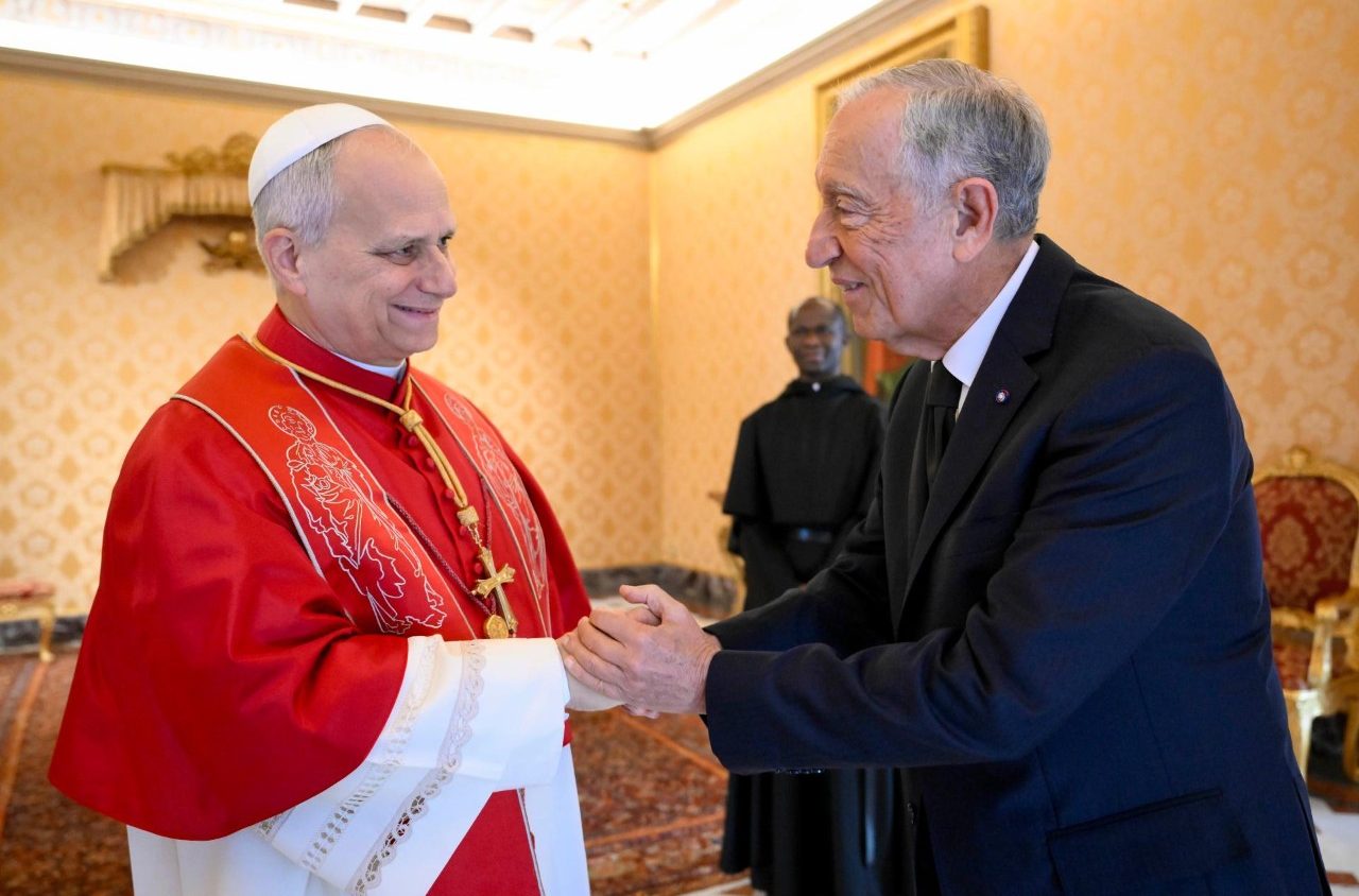 Portugāles prezidents apmeklē Vatikānu un tiekas ar pāvestu