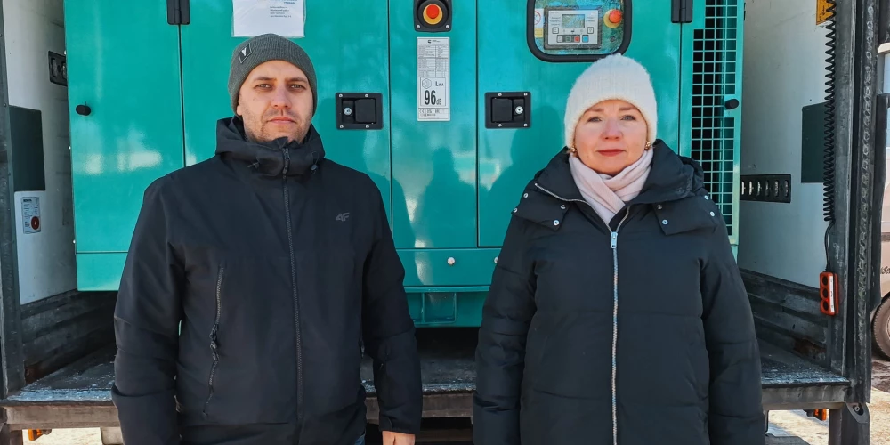 Gaisma un siltums Tripiļas bērniem: Valmieras novads dāvina jaudīgu ģeneratoru Ukrainai - Jauns.lv