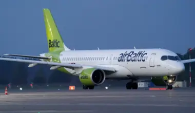 "Tas ir nožēlojami!" "airBaltic" pasažieris dusmīgs par piedzīvoto Dubaijas lidostā