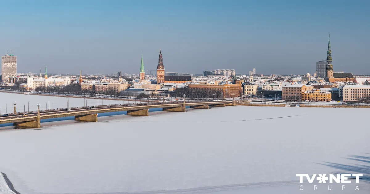 Nakts uz ceturtdienu būs skaidra un dzestra