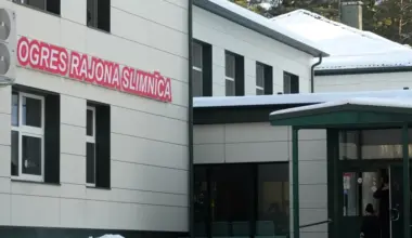 Ogres un Liepājas slimnīcu lietās aizturētas septiņas personas