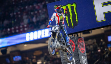 Vebs uzvar Hjūstonā un atgriežas cīņā par superkrosa titulu – Motoru sports – Sportacentrs.com