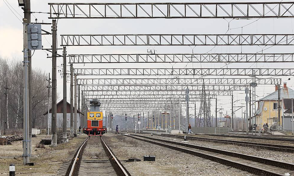 Vairāki uzņēmumi drošības likuma dēļ atstādina Krievijas un Baltkrievijas pilsoņus