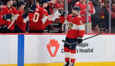 Latvieši spīd "Panthers" rindās – Vilmanis un Balinskis gūst skaistus vārtus pret "Sabres"