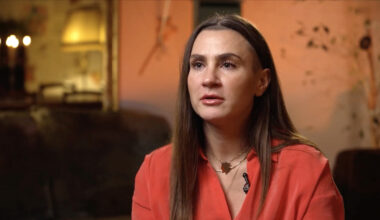 Mūziķa Laura Valtera sieva atklāj, ka viņai varētu patīkt arī sievietes