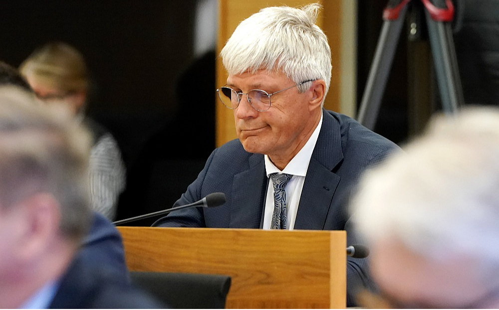 Bartaševiča nākotne Rēzeknes domes vadībā atkarīga no VARAM lēmuma pēc VDD izvērtējuma