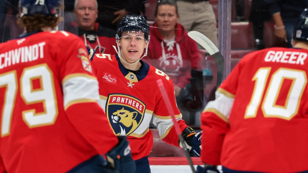 Vilmanis iemet pirmajā minūtē, Balinskim vairākuma gols un rekords – Hokejs – Sportacentrs.com