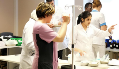 RSU diplomus saņems ārvalstu studenti, sporta zinātnes speciālisti, policisti...