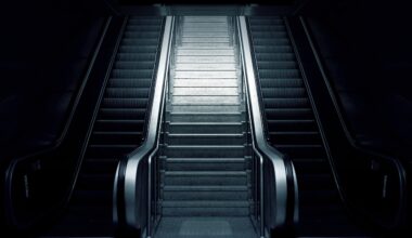 -25 grādu salā Kijivā vairāk nekā 1100 dzīvokļu namiem nav apkures