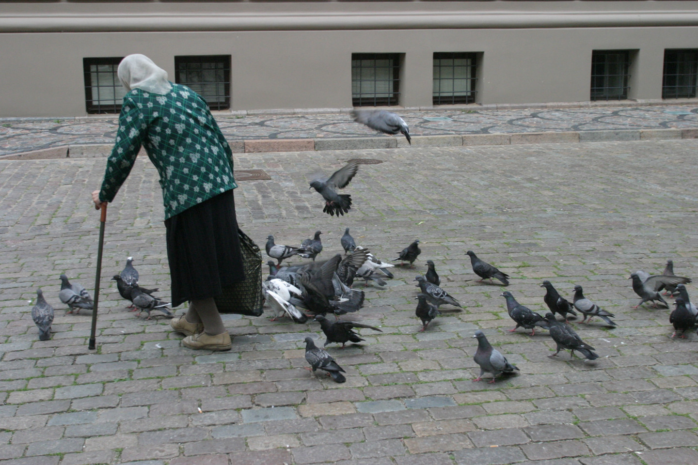 Iedzīvotāji parakstās, lai izņemtu uzkrāto pensiju pirms vecuma