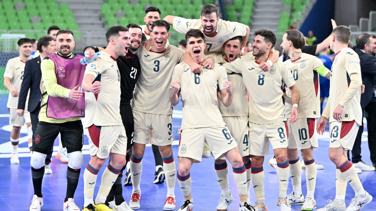 Portugālis iesit savos un labo rekordu, titulētākās izlases droši izpilda uzdevumu ceturtdaļfinālā – Futbols – Sportacentrs.com