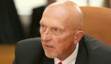 “Pretīgi pašam nav?” Vilis Krištopans publiski ņirgājas par slavena pāra grūtniecību