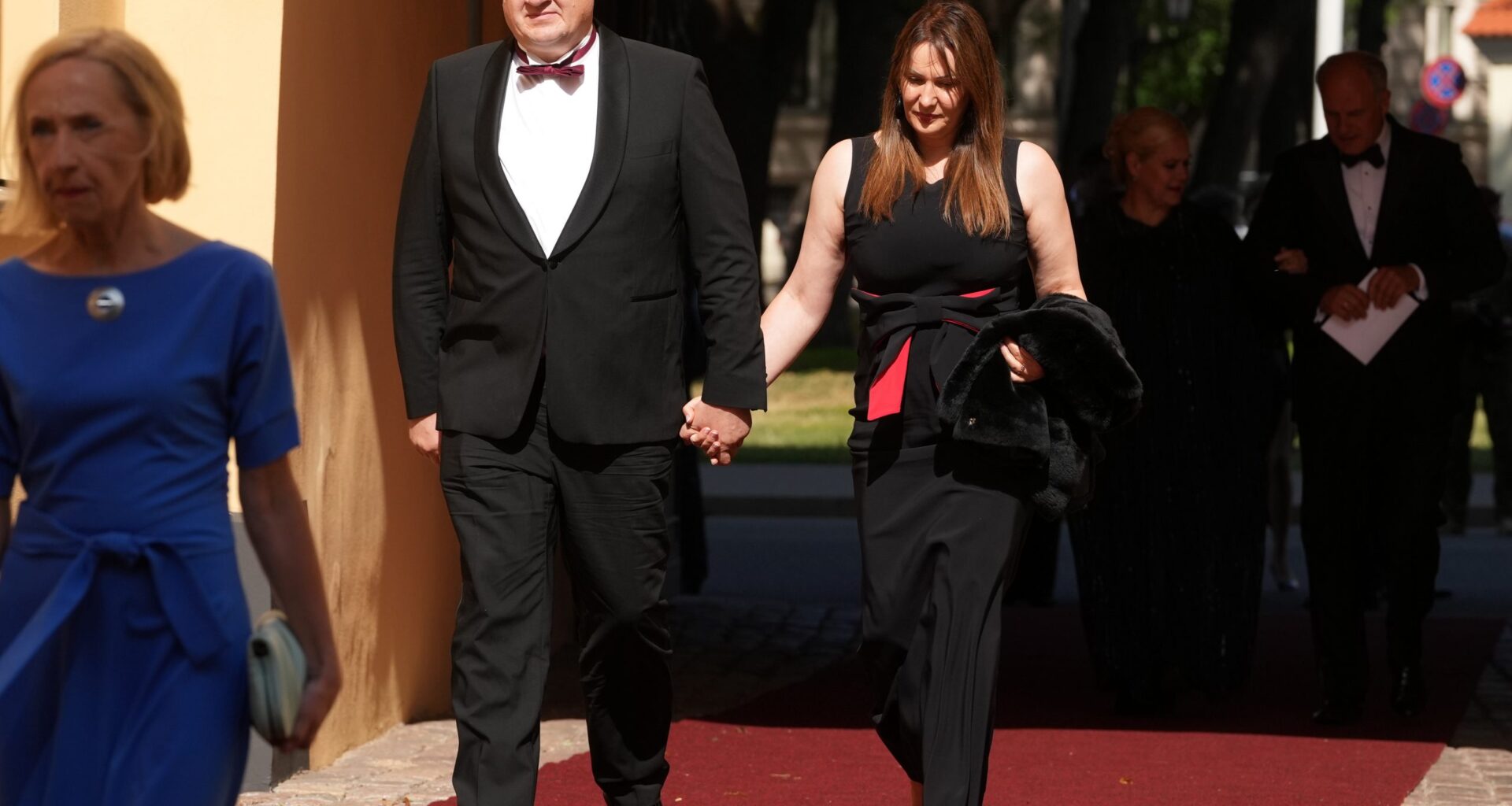 Ogres novada dome vēršas policijā un ir gatava arī tiesāties: kas tika publicēts “Ogres ziņas” Facebook kontā?