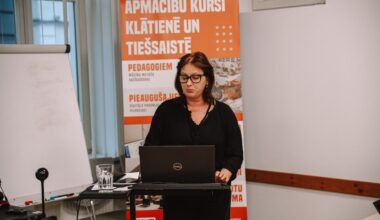 Digitālais centrs aicina uz tiešsaistes nodarbību par mākslīgā intelekta izmantošana e-pasta komunikācijā