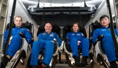 NASA steidzami atgriež astronautus no SKS nezināmu medicīnisku iemeslu dēļ
