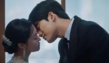 Nacionālajai kino balvai "Lielais Kristaps" nominētā filma "Ziemeļi dienvidi vīrietis sieviete" skatāma ierobežotos seansos