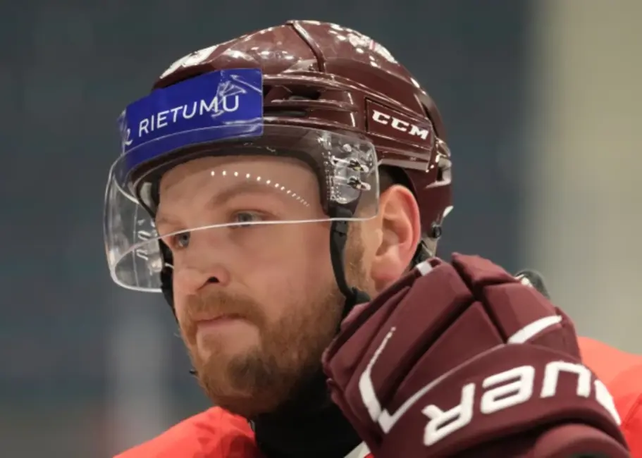 Oskars Batņa nodrošina "Pelicans" uzvaru pār Alberta Šmita "Jukurit"