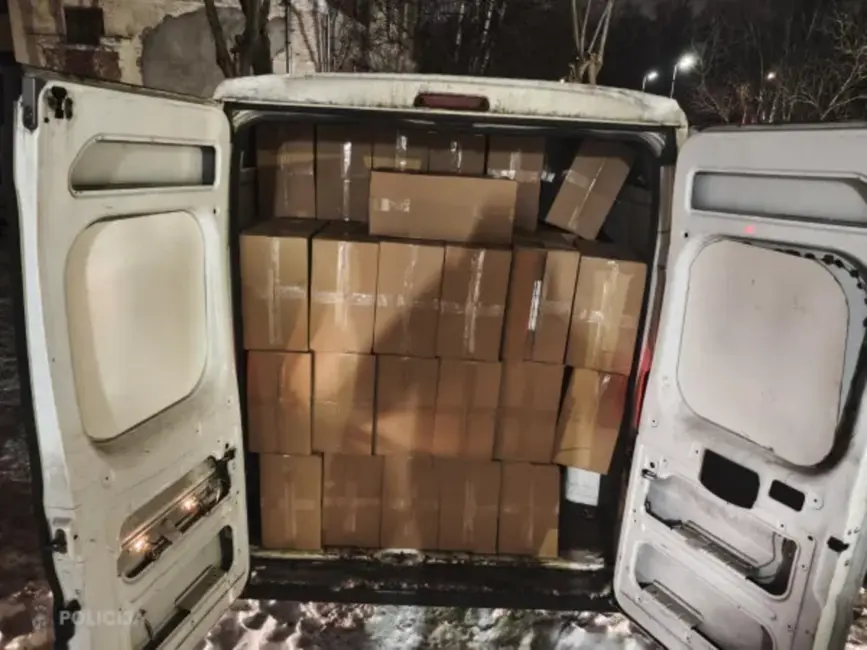 Rīgā, Dārziņos, konfiscēti gandrīz pusotrs miljons nelegālo cigarešu