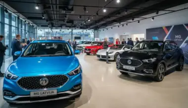 Rīgā atklāts pirmais MG autosalons Latvijā