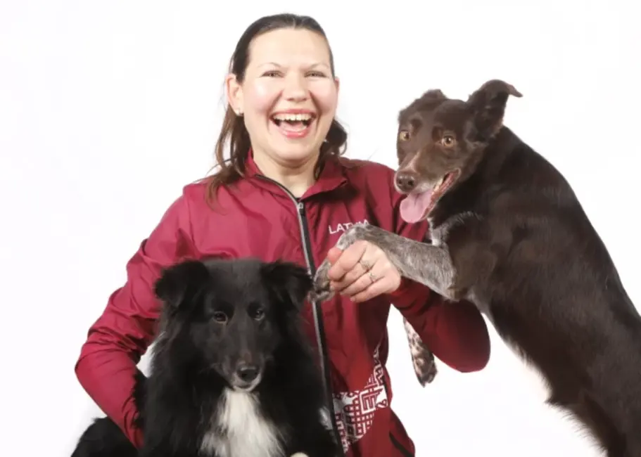 Svetlana Krēsliņa: “Suņi ir mana dzīve” – Latvijas vārds pasaulē adžiliti sportā