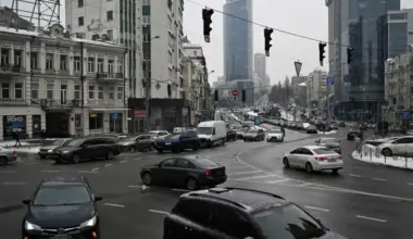 Ukrainā masveidā ziņots par mīnētām ēkām, drošības dienesti pārbauda tūkstošiem paziņojumu