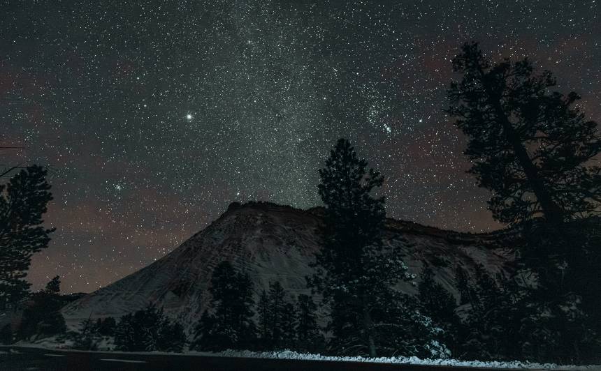 Horoskops 3. – 9. februārim. Vēžiem jāizrunājas, Strēlniekiem – jāsargā nervi - Santa.lv