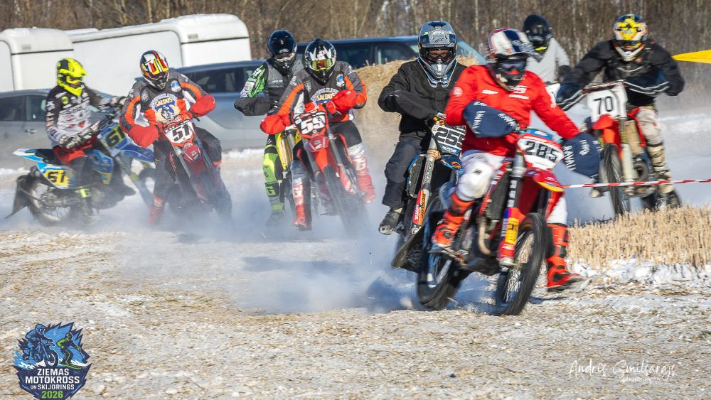 Ziemas motokrosa MX1 kopvērtējuma vadībā pēc Ādažu posma Dāvis Kurmis – Motoru sports – Sportacentrs.com