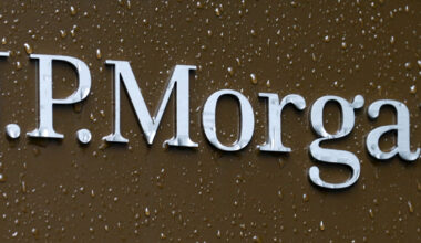 Par vadošo konsultantu LMT un Tet daļu izpirkšanas darījumā izvēlēts ASV bāzētais J.P. Morgan / Diena