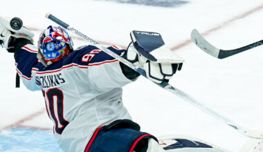 Merzļikins pirmo reizi sezonā paliek nepārspēts NHL mačā / Diena