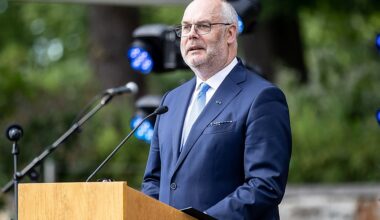 Igaunijas prezidents: Ukrainai jāpieņem lēmums atdot Krievijas sagrābtās teritorijas