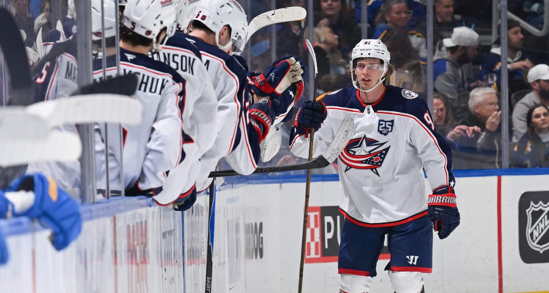 Abi latviešu vārtsargi mačus vēro kā skatītāji, “Blue Jackets” sasniedz sezonas rekordu