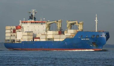 Igaunijā aizturēts kuģis, kas no Ekvadoras devās uz Krieviju – pastāv aizdomas par kontrabandu