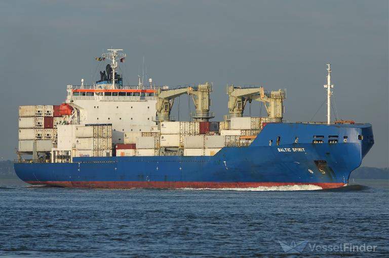 Igaunijā aizturēts kuģis, kas no Ekvadoras devās uz Krieviju – pastāv aizdomas par kontrabandu