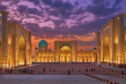 UZBEKISTĀNA - AUSTRUMU MOTĪVI