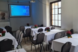 Konferenču un korporatīvo pasākumu vietas