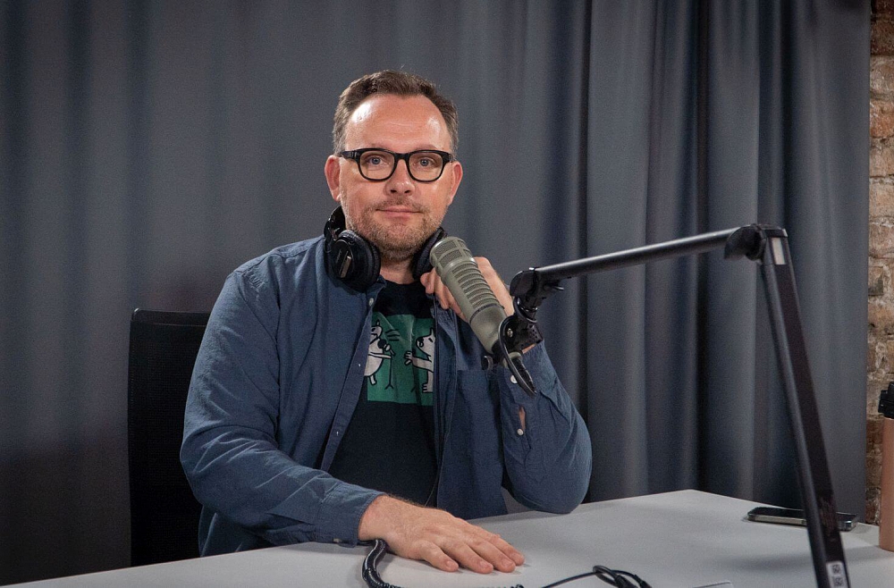 Viņa humora izjūta mēdz provocēt. Sarunu ar trombonistu un mediju cilvēku Uldi Ziediņu / LR1 / / Latvijas Radio