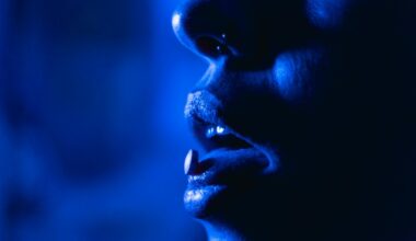 Vecāki, pievērsiet uzmanību – jauniešu vidū izplatījusies jauna narkotisko vielu pasūtīšanas tendence