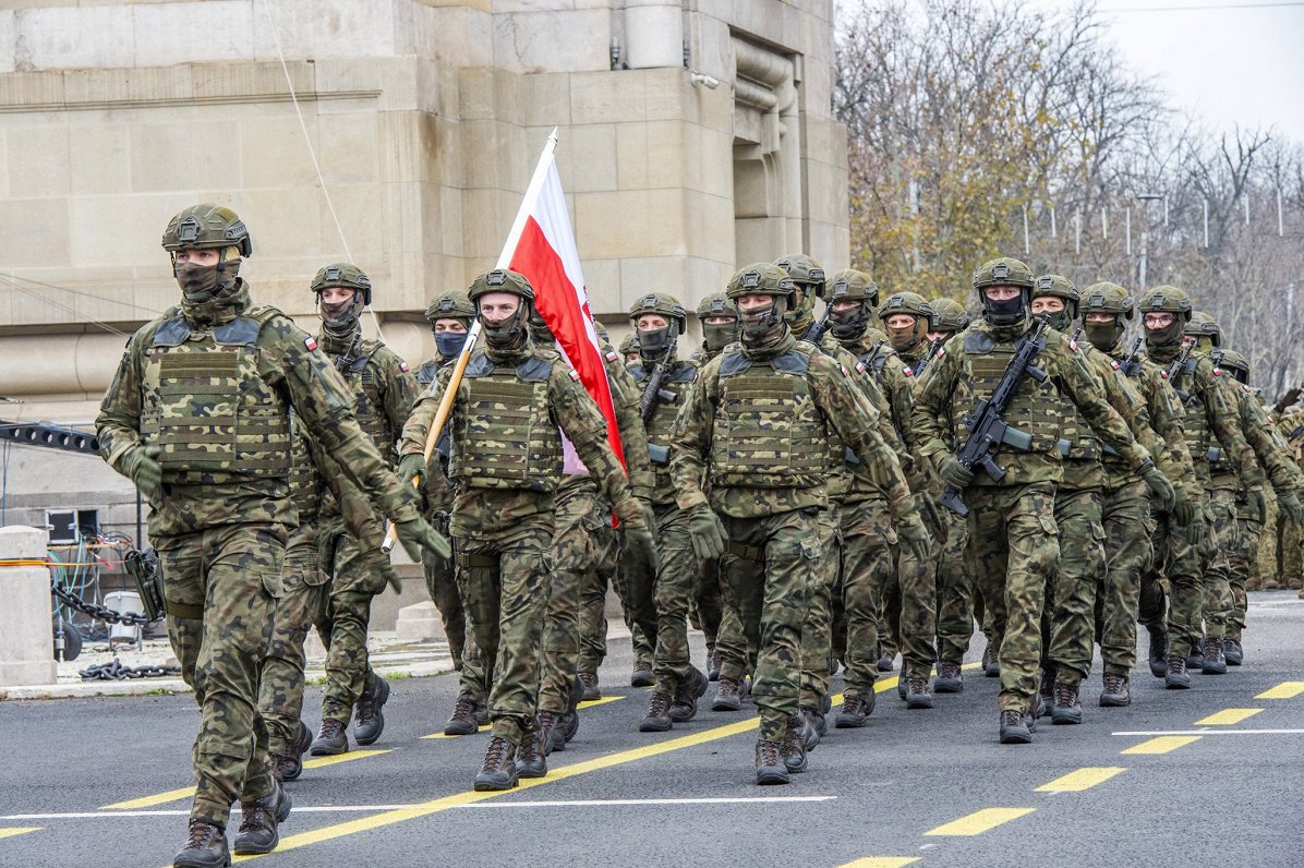 Polijas armijas karavīri. Attēls ilustratīvs.