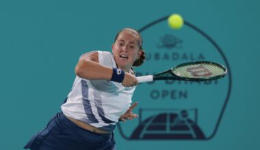 Aļona Ostapenko Abū Dabī turnīrā.